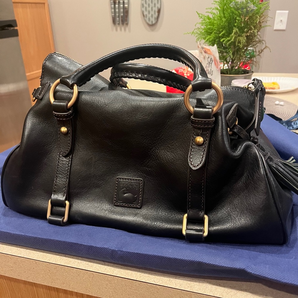 Dooney bourke brand new never used purse